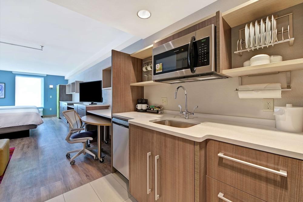 Home2 Suites By Hilton West Palm Beach Airport Cloud Lake Exteriör bild